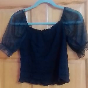Black medium easy to wear top